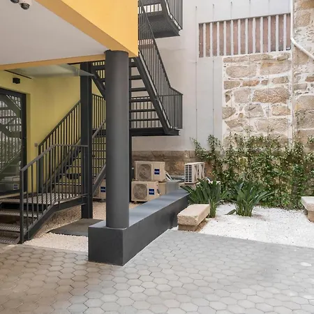 Cactus Apartment, By Bolhao Residences Porto